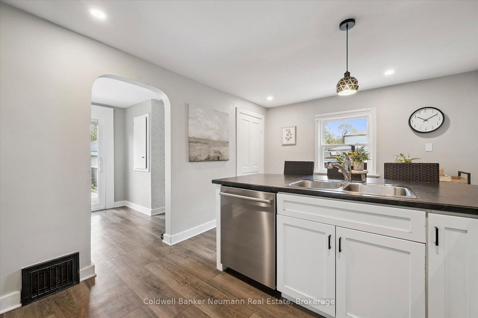 30 Huron Street - Photo 13