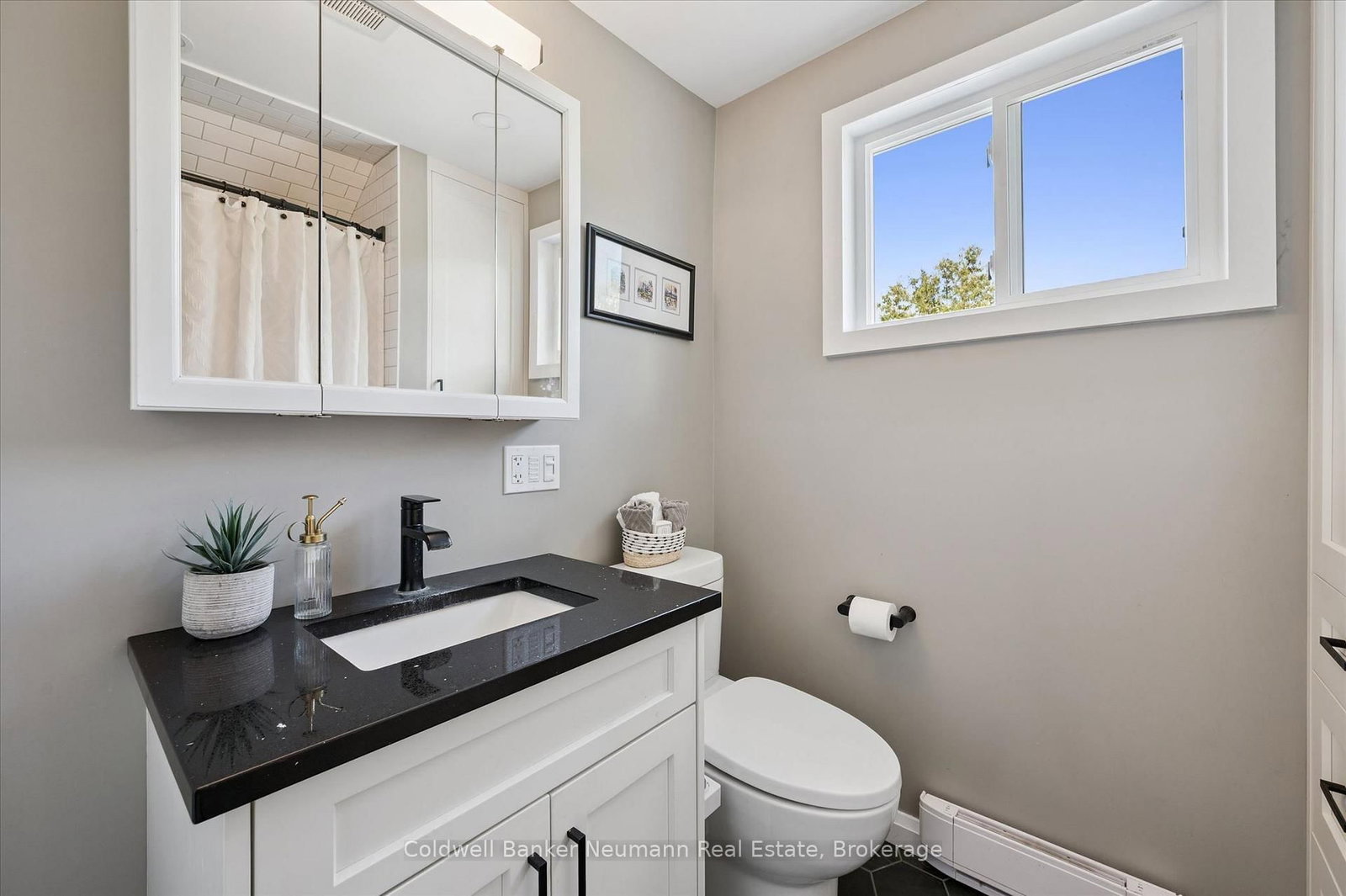 30 Huron Street - Photo 20