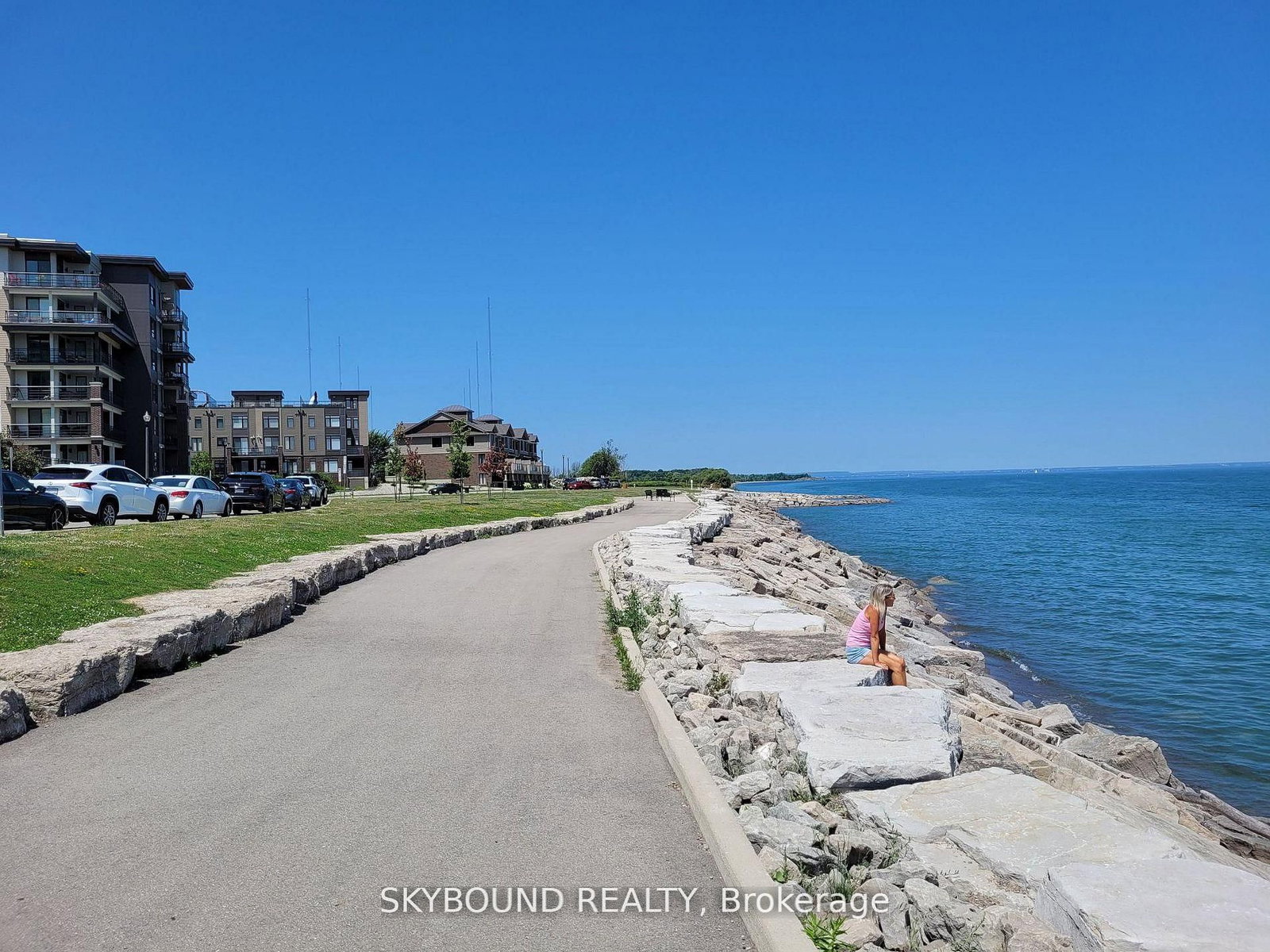 385 Winston Road, Unit LPH 06 - Photo 48