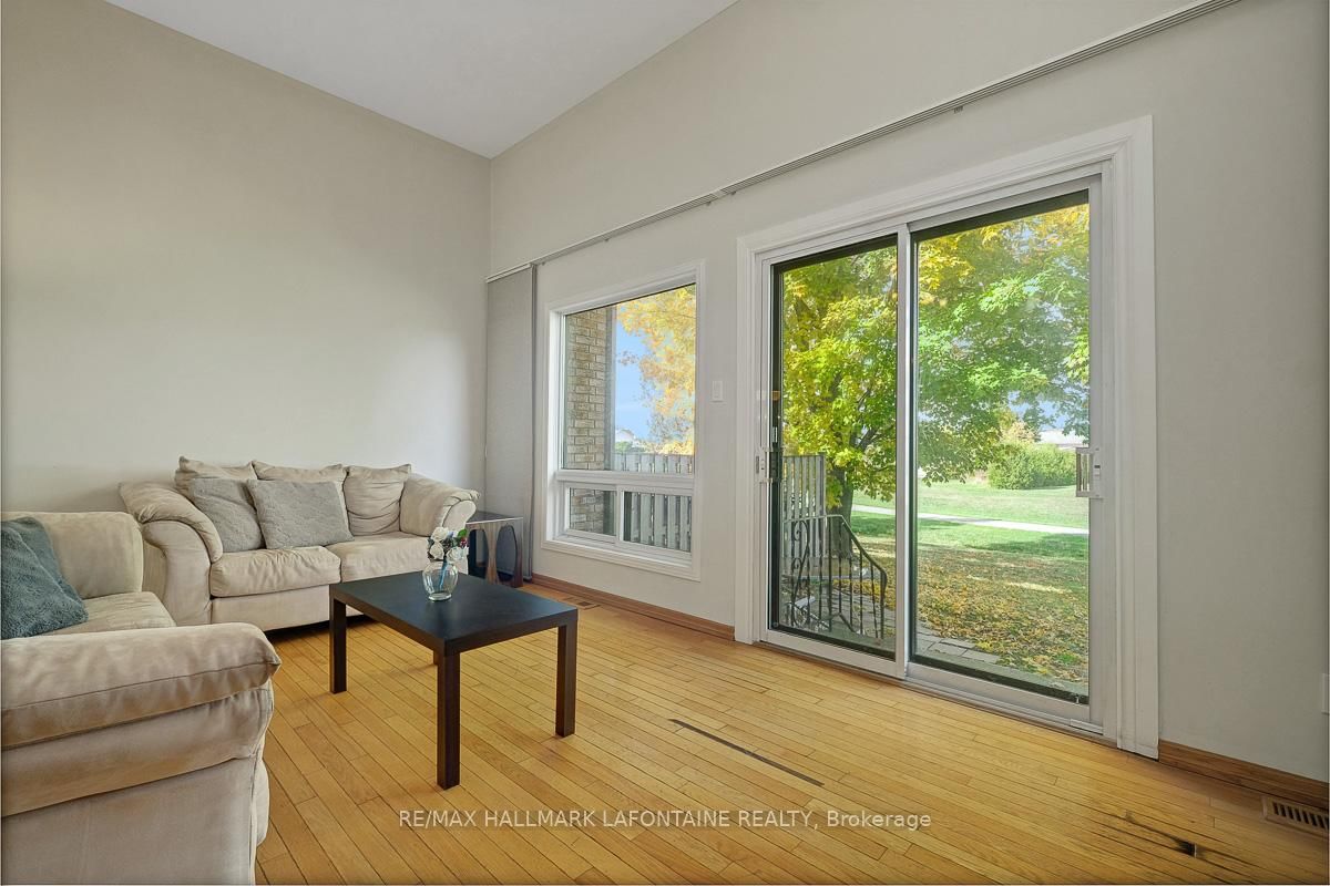 2 Bertona Street • #28 • Ottawa, ON photo 5