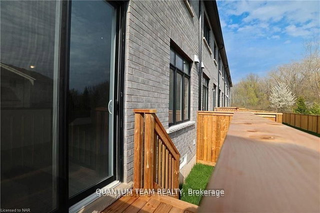 7403 SANDY RIDGE Common