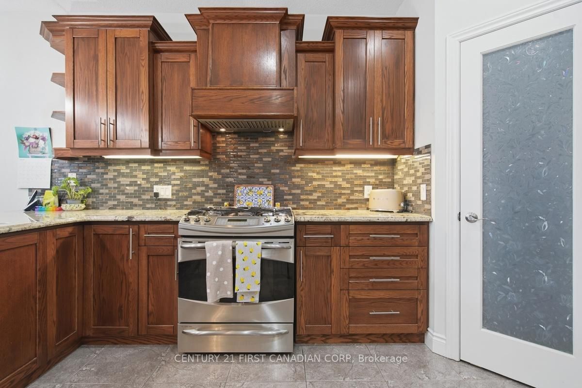 2035 Coronation Drive - Photo 14