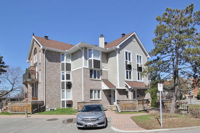 10 - 3 STONEBANK Crescent