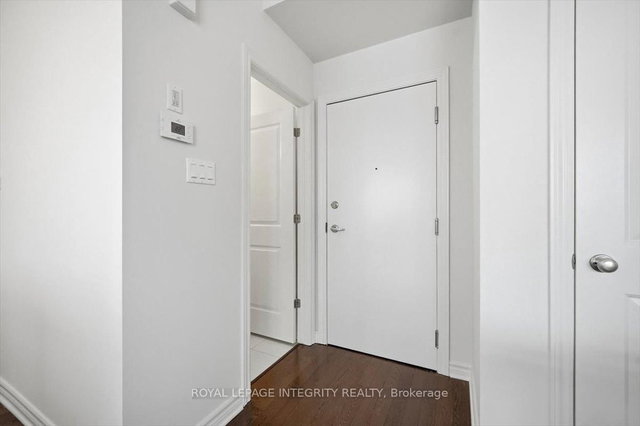 359 Axis Way