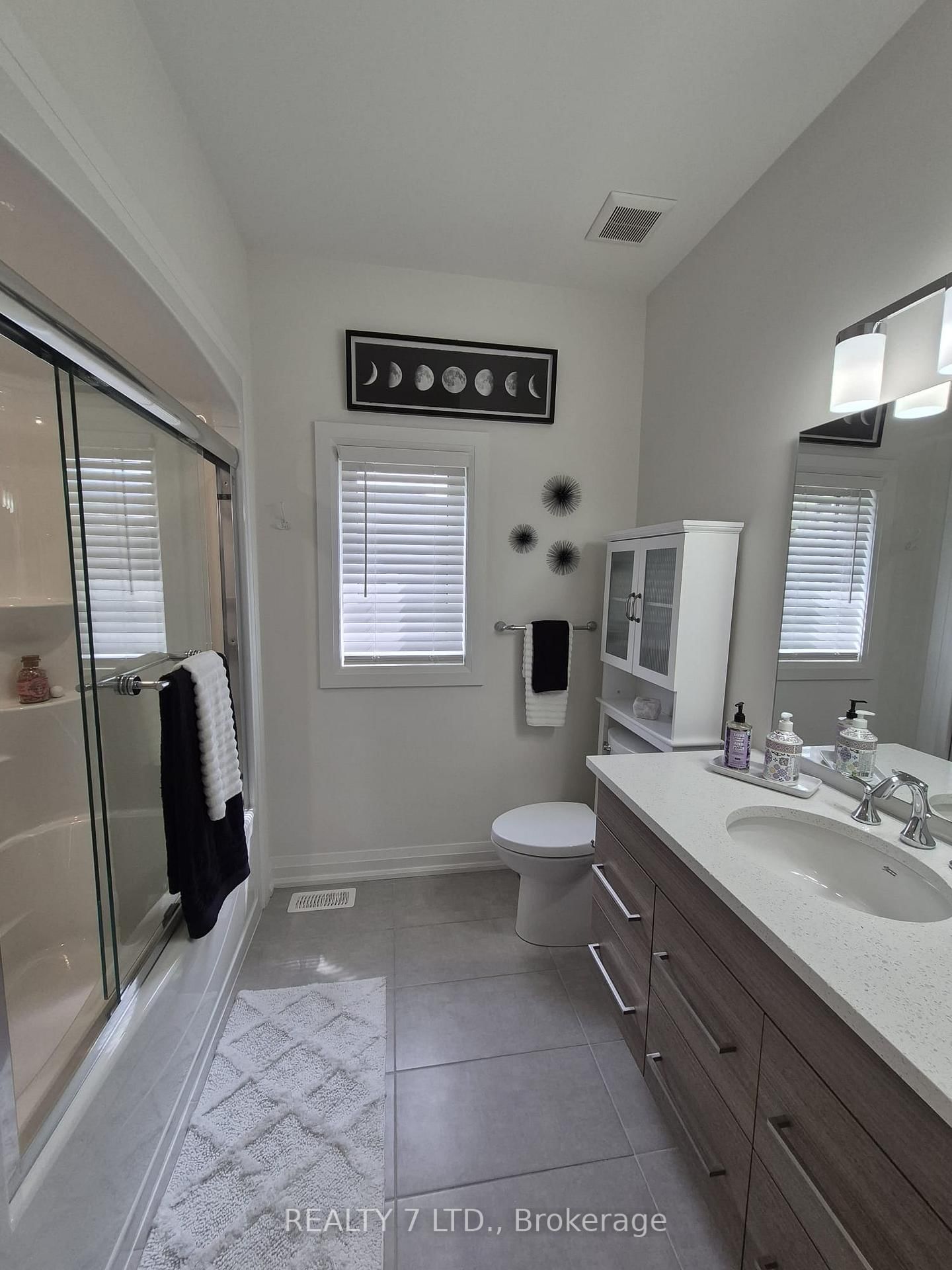 9150 Willoughby Drive, Unit 40 - Photo 10