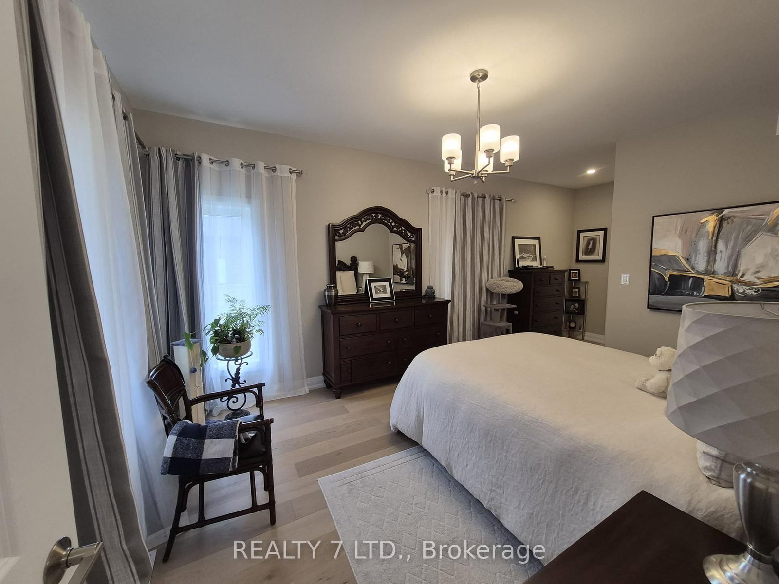9150 Willoughby Drive, Unit 40 - Photo 19