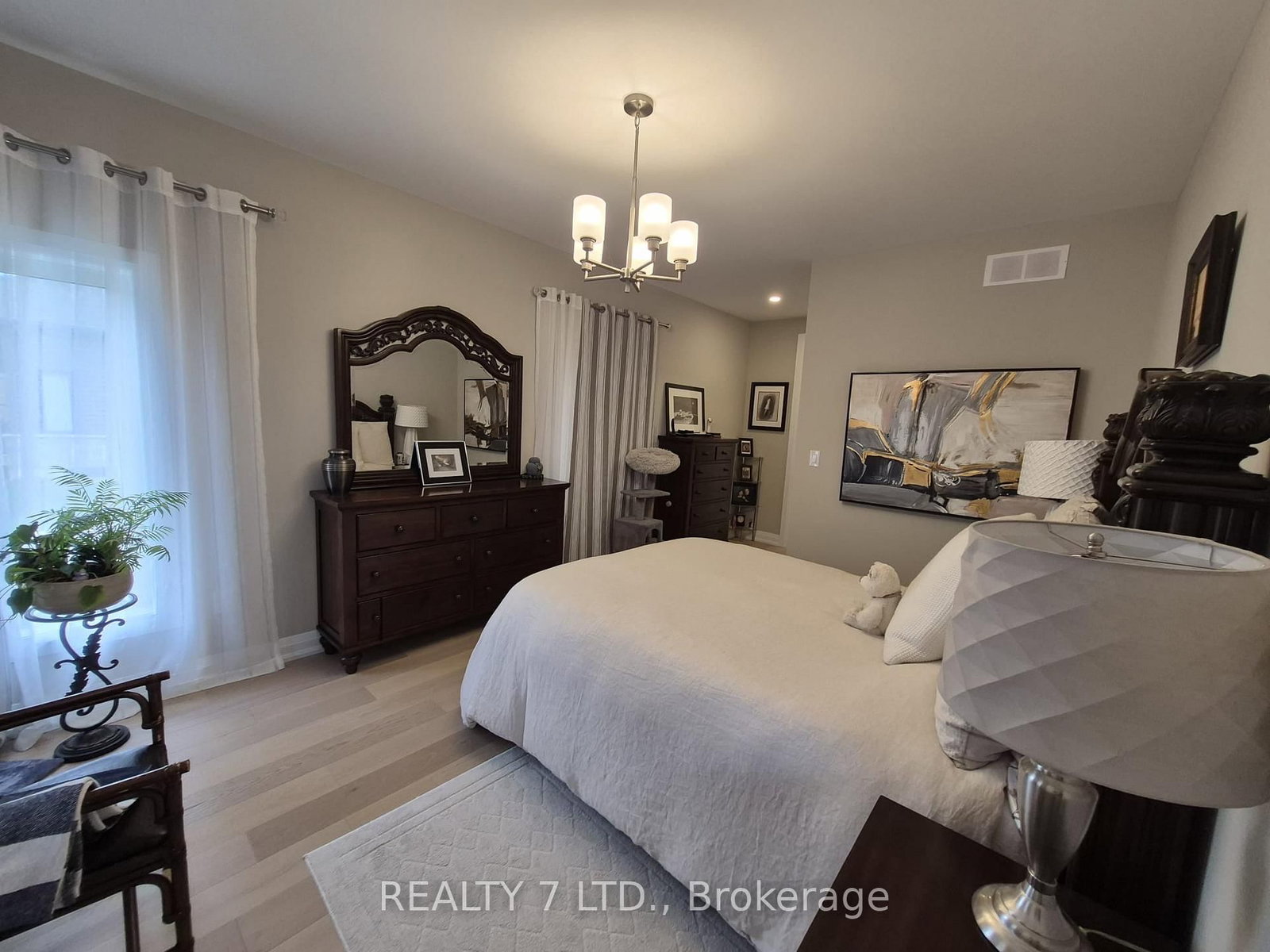 9150 Willoughby Drive, Unit 40 - Photo 22