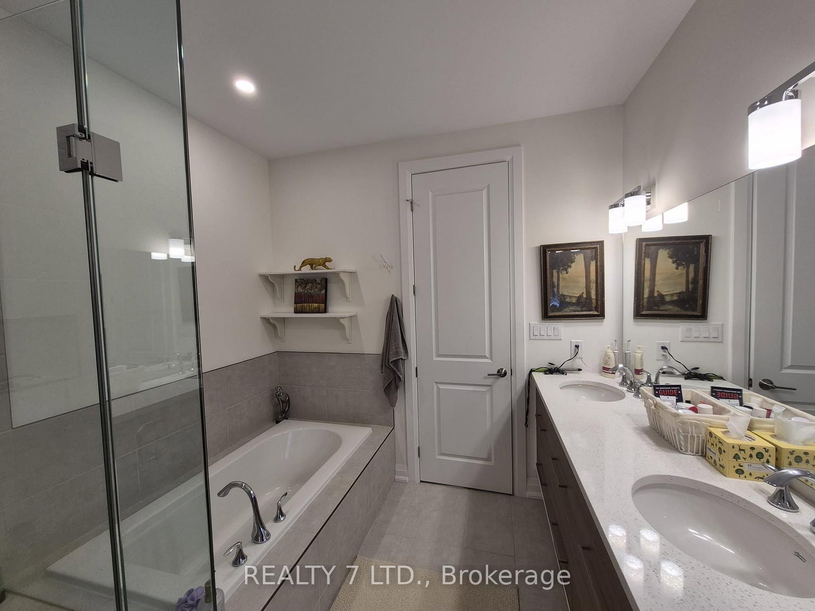 9150 Willoughby Drive, Unit 40 - Photo 26