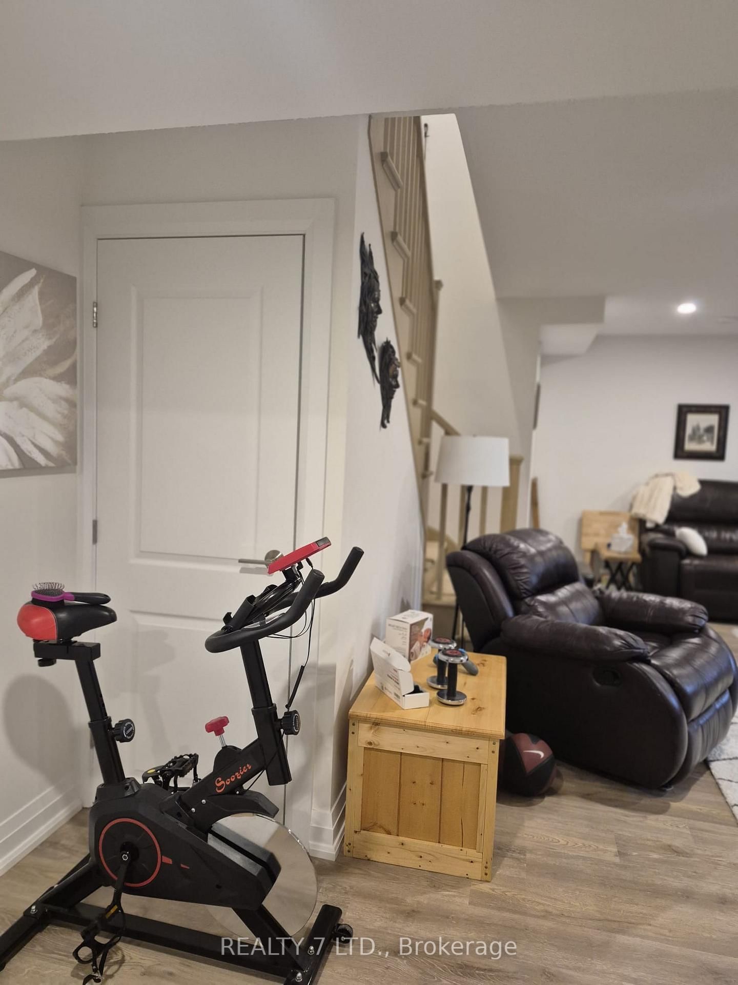 9150 Willoughby Drive, Unit 40 - Photo 29