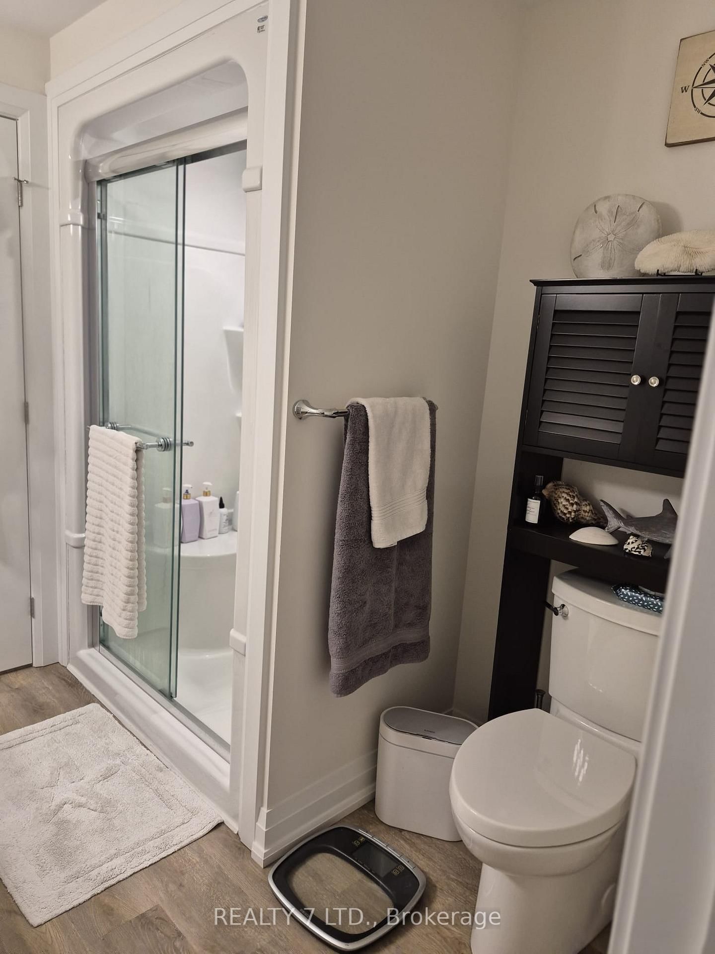 9150 Willoughby Drive, Unit 40 - Photo 37
