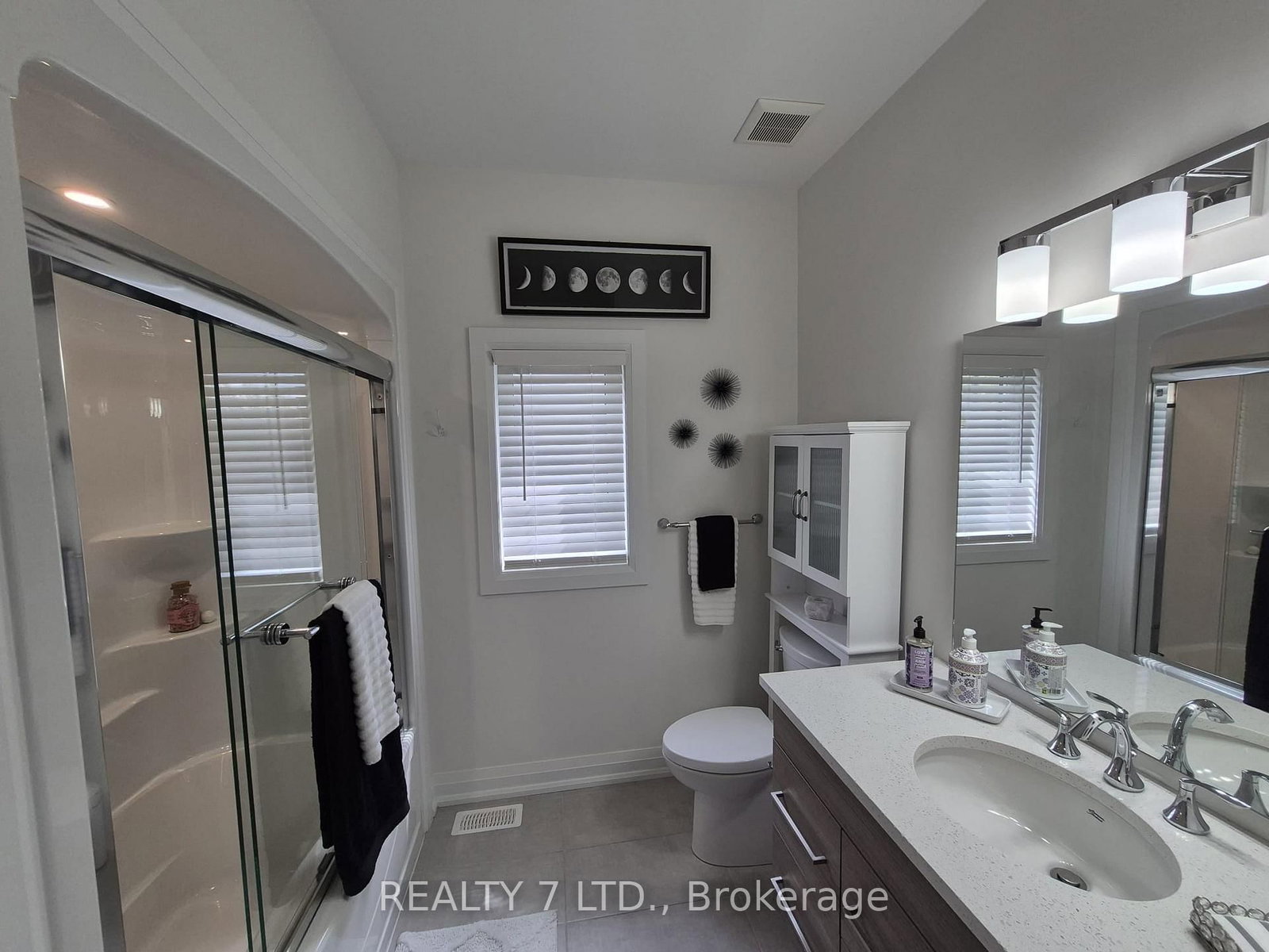 9150 Willoughby Drive, Unit 40 - Photo 9
