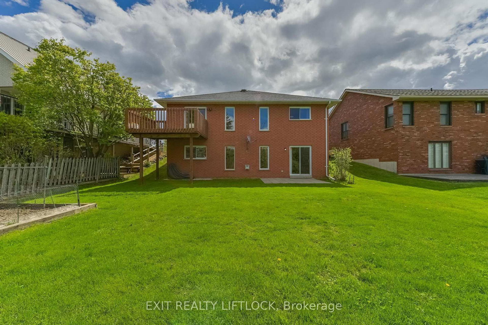 Listing Image 37