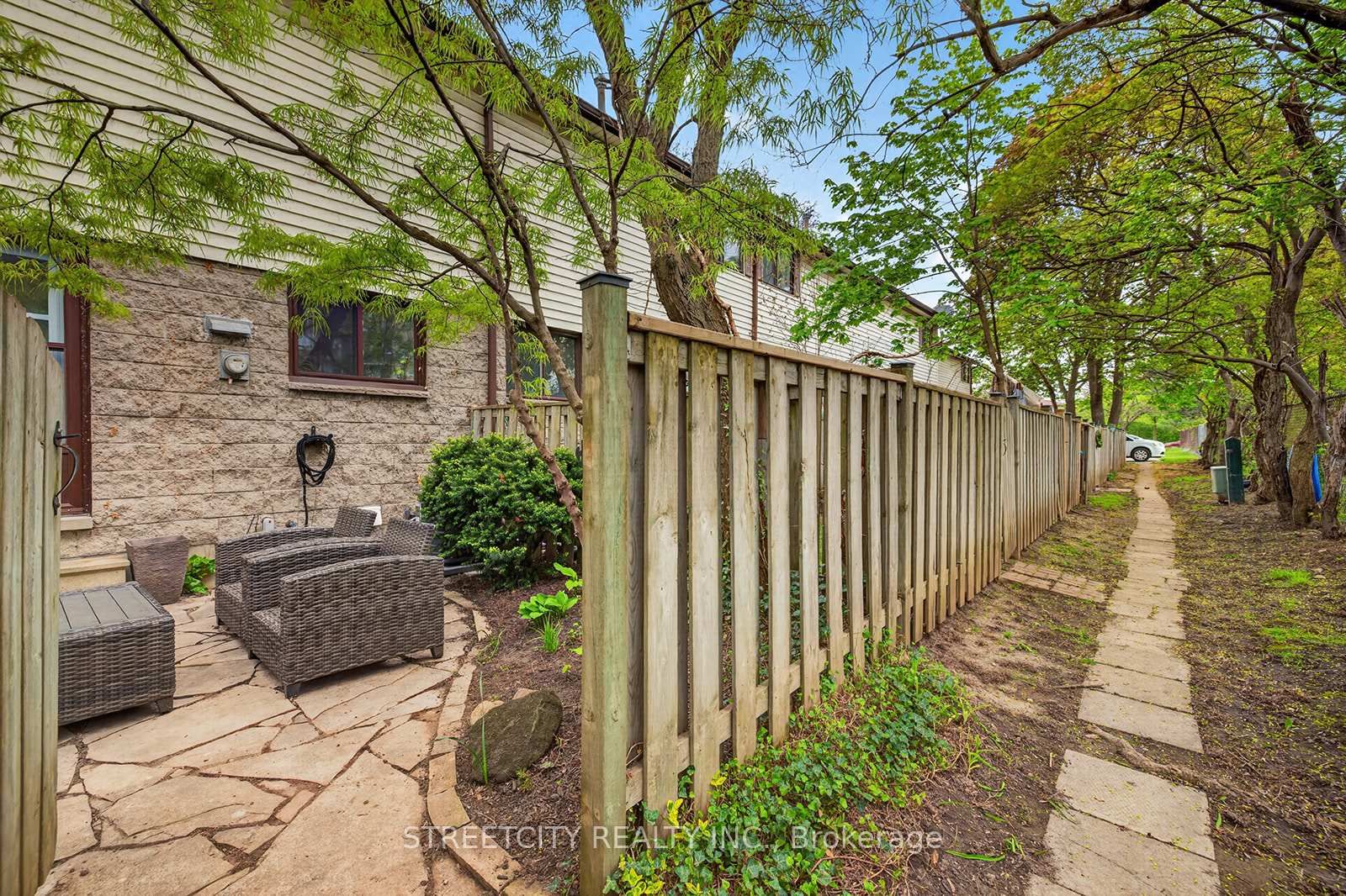 825 Dundalk Drive, Unit 30 - Photo 36