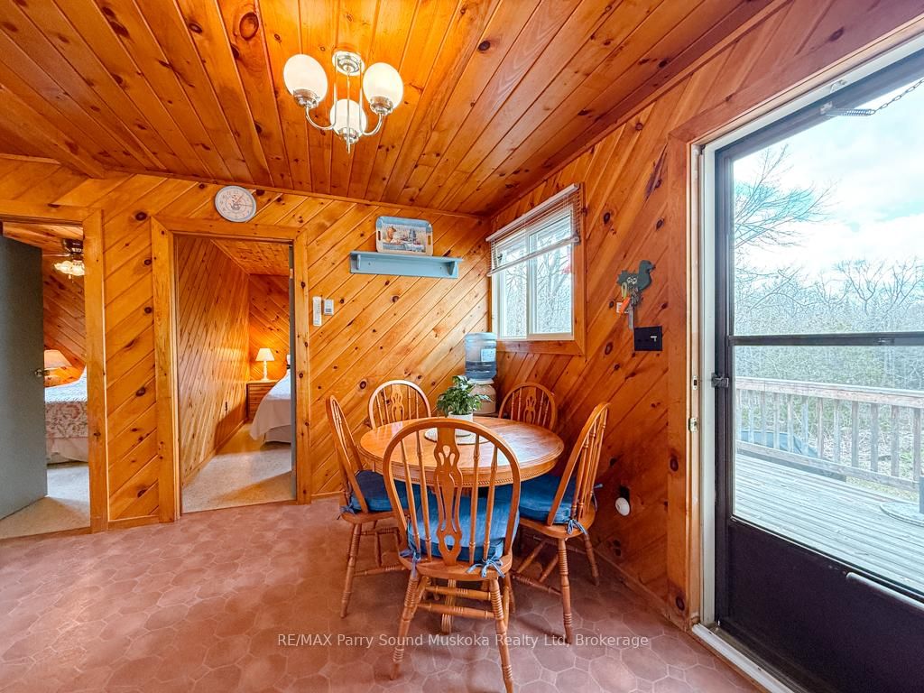 43 W Bears Paw • Whitestone, ON photo 11