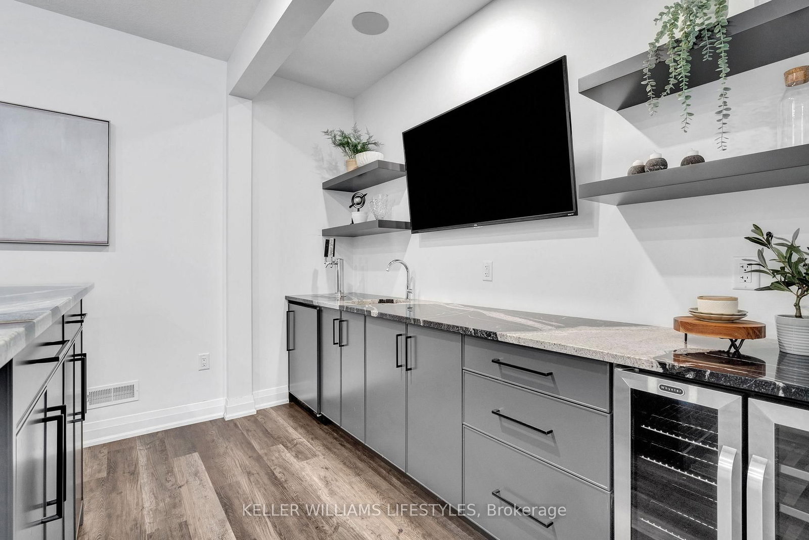 1724 Upper West Avenue - Photo 33