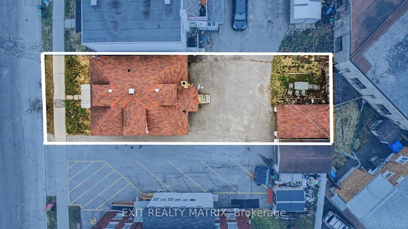314 Montfort Street - Photo 10