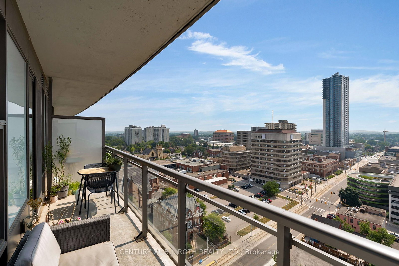 85 Duke Street W, Unit 1507 - Photo 14
