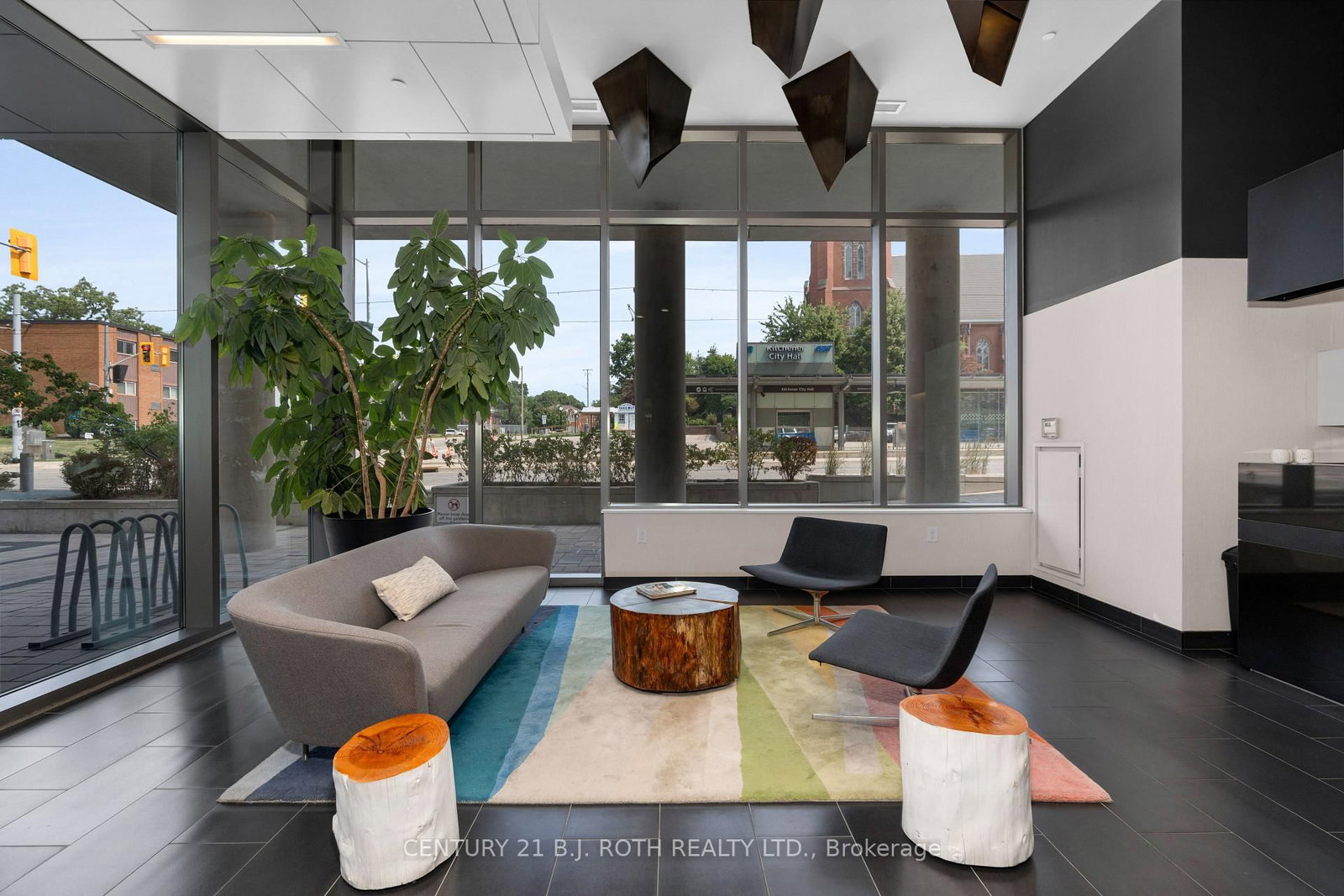 85 Duke Street W, Unit 1507 - Photo 19