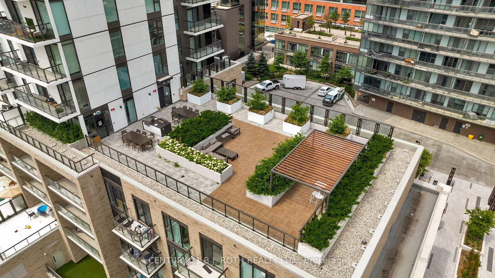 85 Duke Street W, Unit 1507 - Photo 20