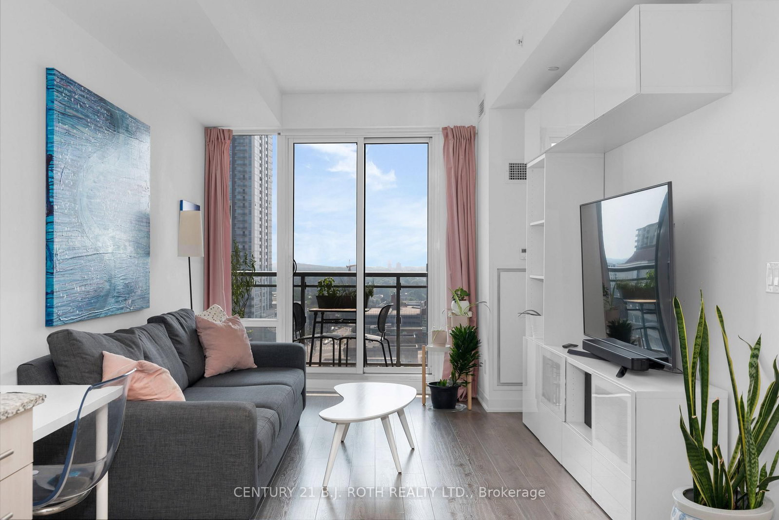 85 Duke Street W, Unit 1507 - Photo 7