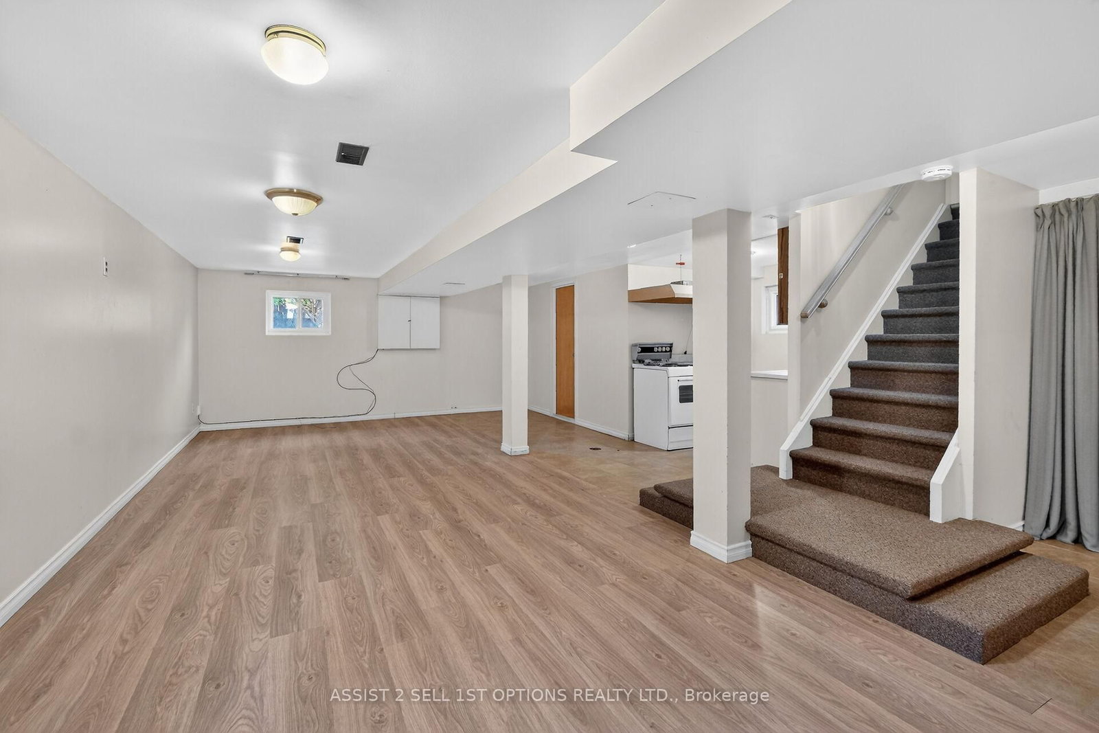 874 Riddell Avenue N - Photo 24