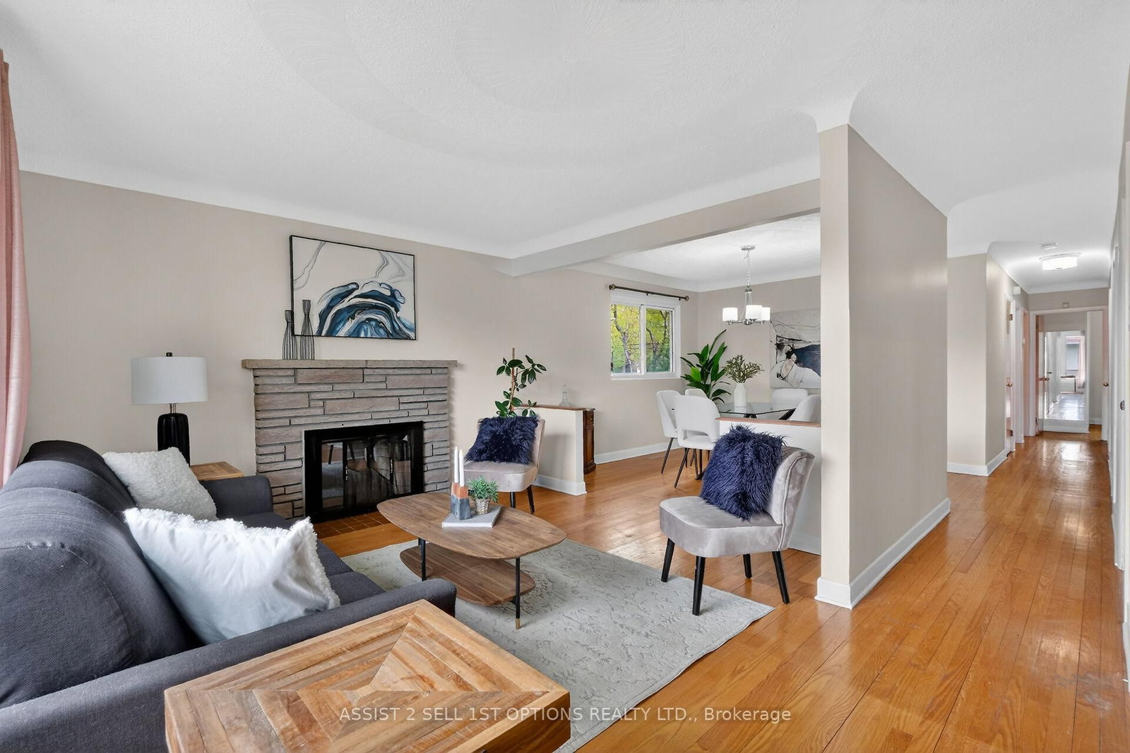 874 Riddell Avenue N - Photo 3