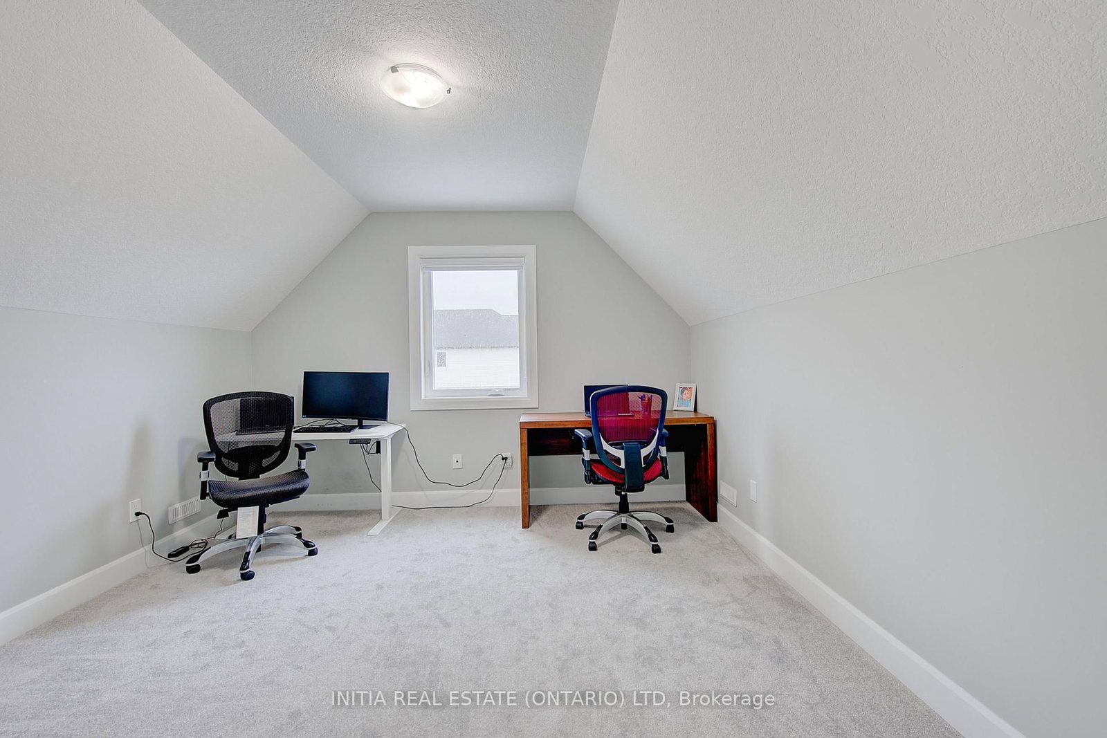 1891 Applerock Avenue - Photo 40