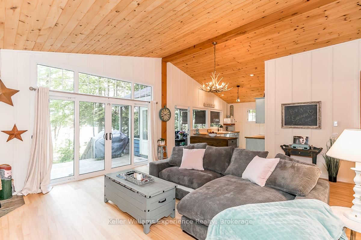 1123 Stone Gate Lane • Bracebridge, ON photo 13