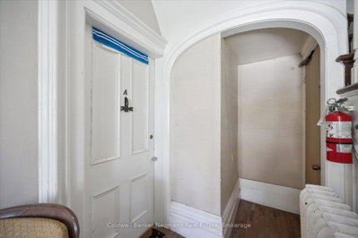 159 Glasgow Street N — photo 4