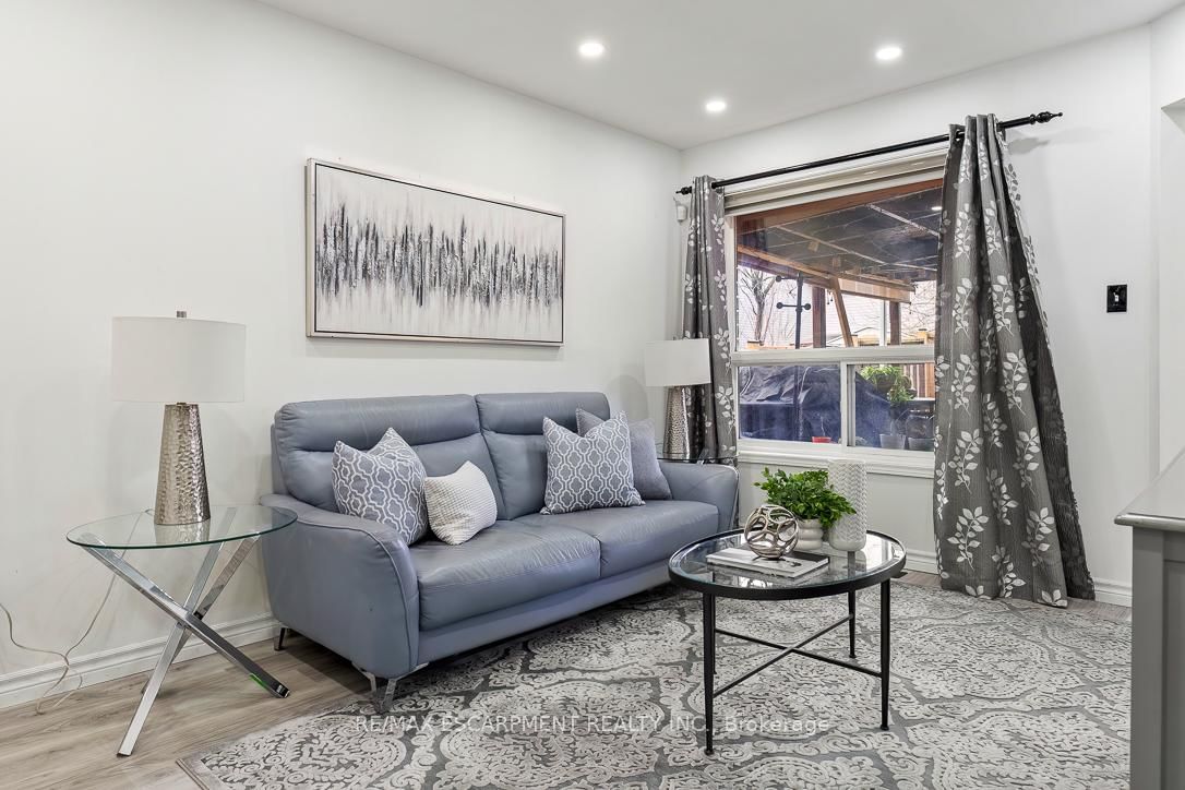 45 Hawkins Drive • Cambridge, ON photo 10
