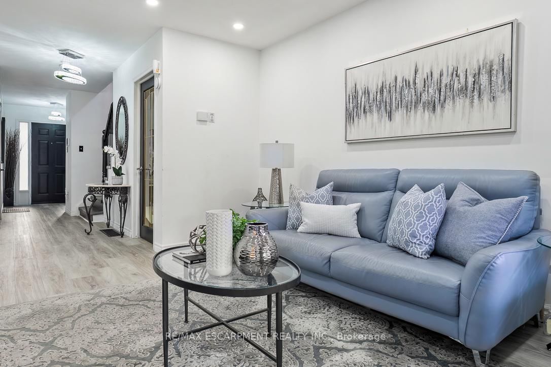 45 Hawkins Drive • Cambridge, ON photo 11