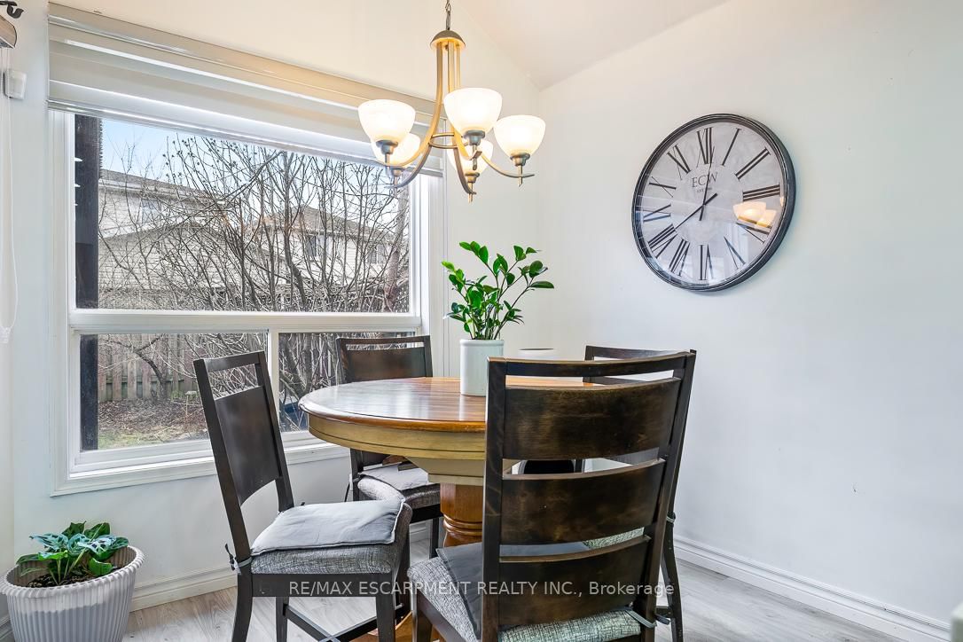 45 Hawkins Drive • Cambridge, ON photo 18