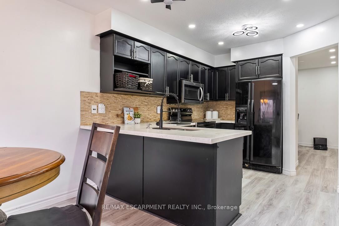 45 Hawkins Drive • Cambridge, ON photo 20