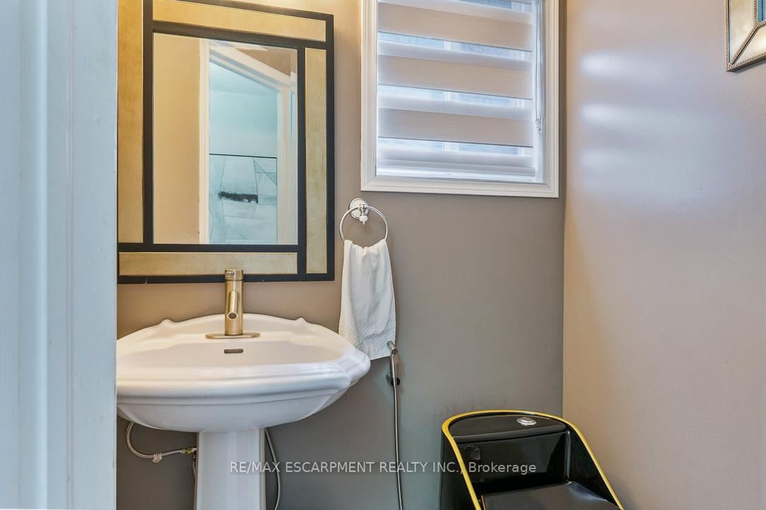 45 Hawkins Drive • Cambridge, ON photo 22