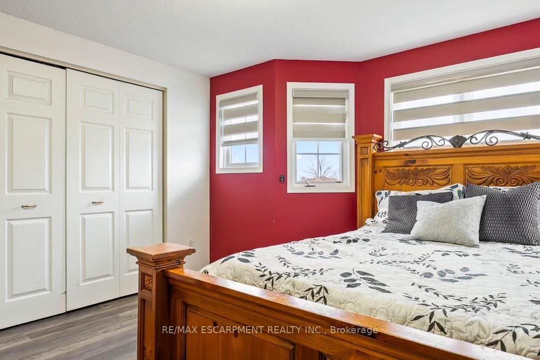 45 Hawkins Drive • Cambridge, ON photo 23