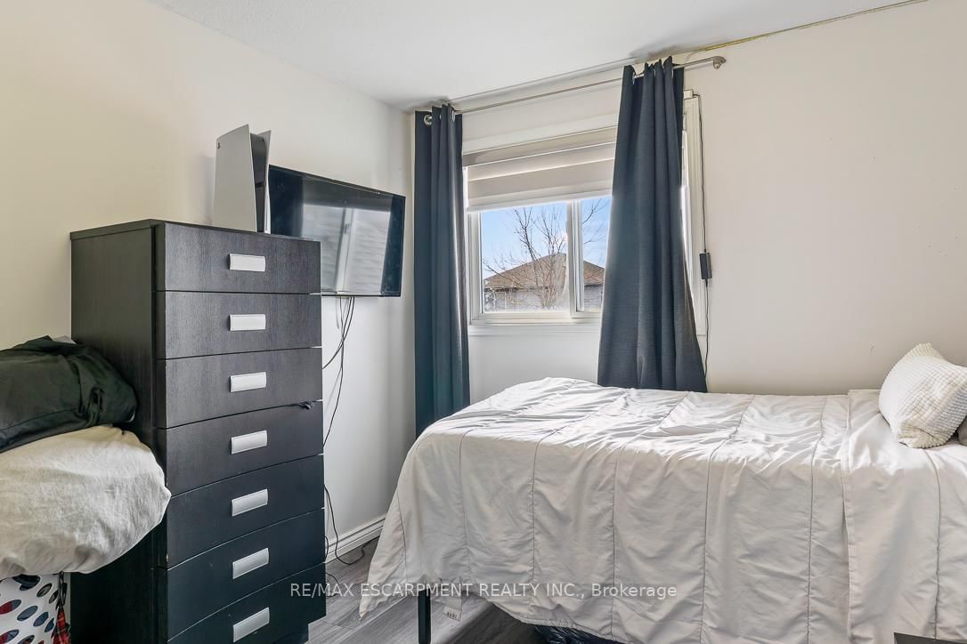 45 Hawkins Drive • Cambridge, ON photo 30