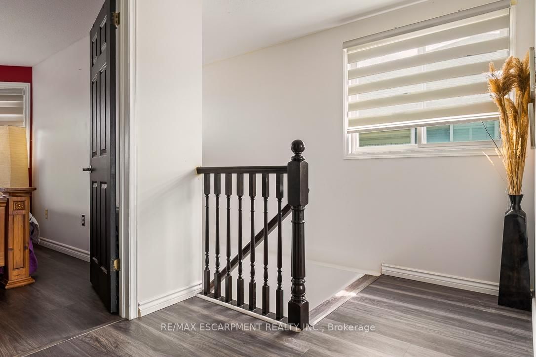 45 Hawkins Drive • Cambridge, ON photo 33