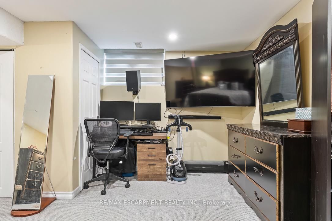 45 Hawkins Drive • Cambridge, ON photo 40