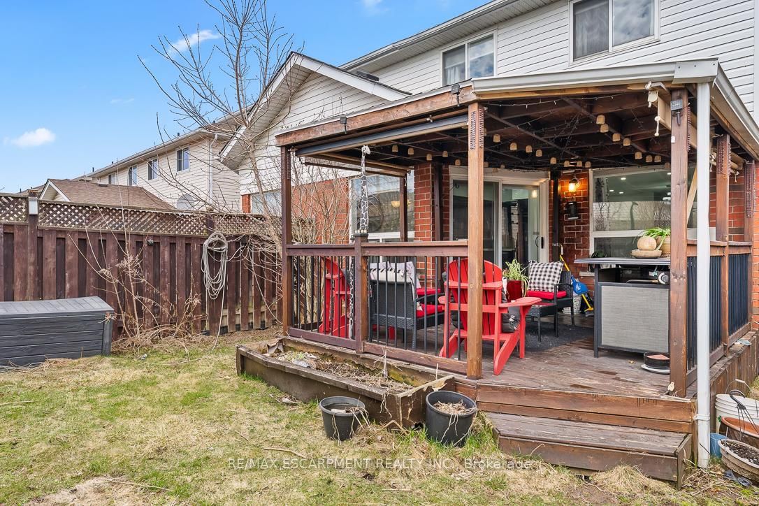 45 Hawkins Drive • Cambridge, ON photo 47