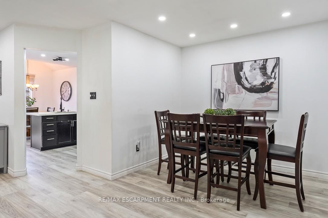 45 Hawkins Drive • Cambridge, ON photo 5