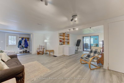 186 Mcfarlin Drive • West Grey, ON photo 3
