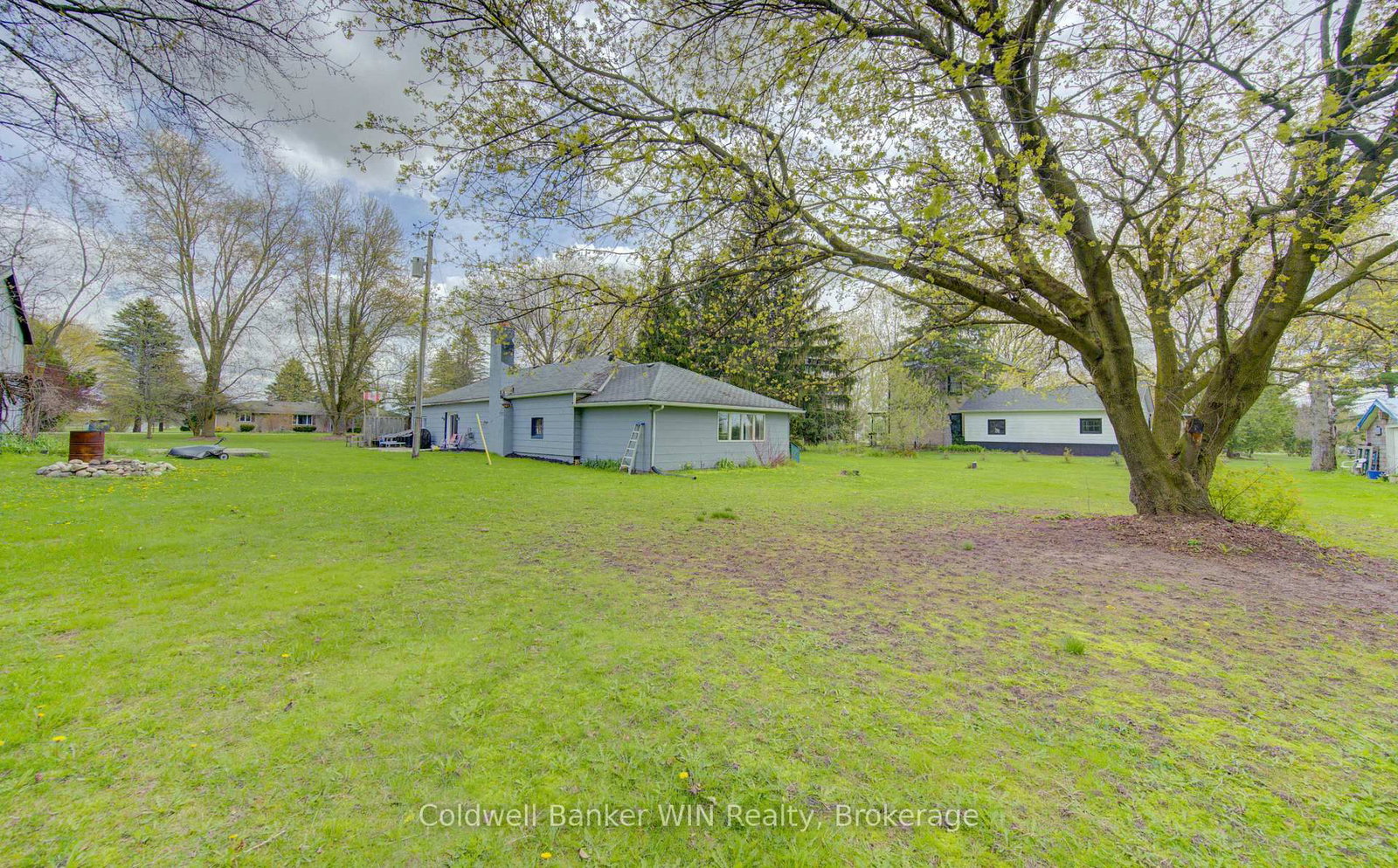 186 Mcfarlin Drive • West Grey, ON photo 38