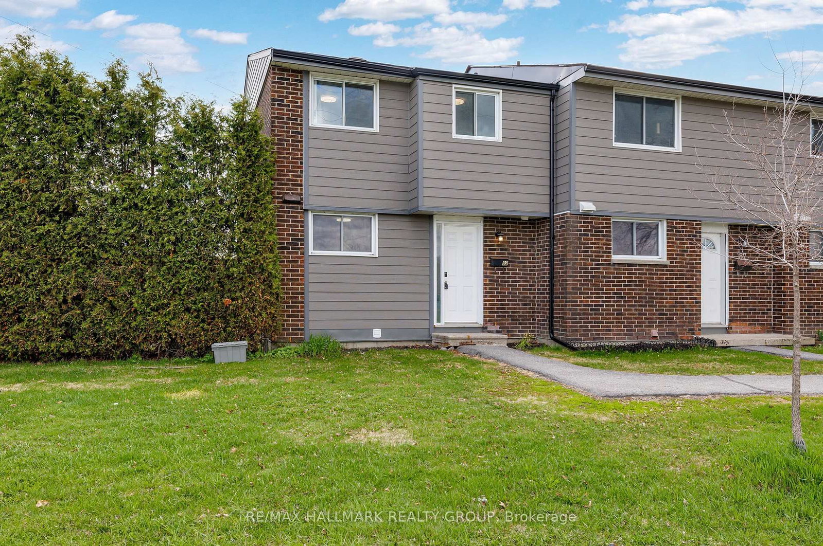 Townhouse sold at #58-89 Bellman Drive, Ottawa, Ontario, K2H 8S4 - Arlington Woods - MLS: X13116314