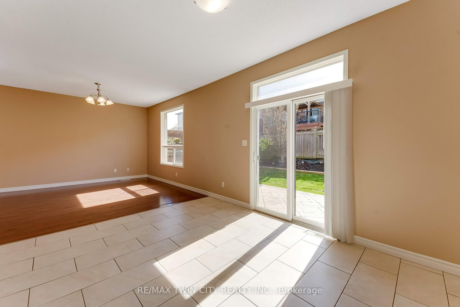 15 Isabella Street - Photo 17