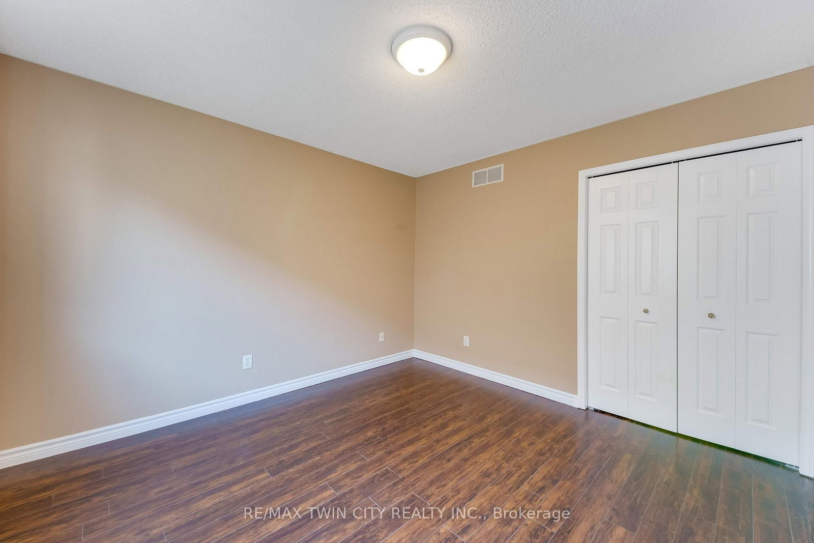 15 Isabella Street - Photo 25