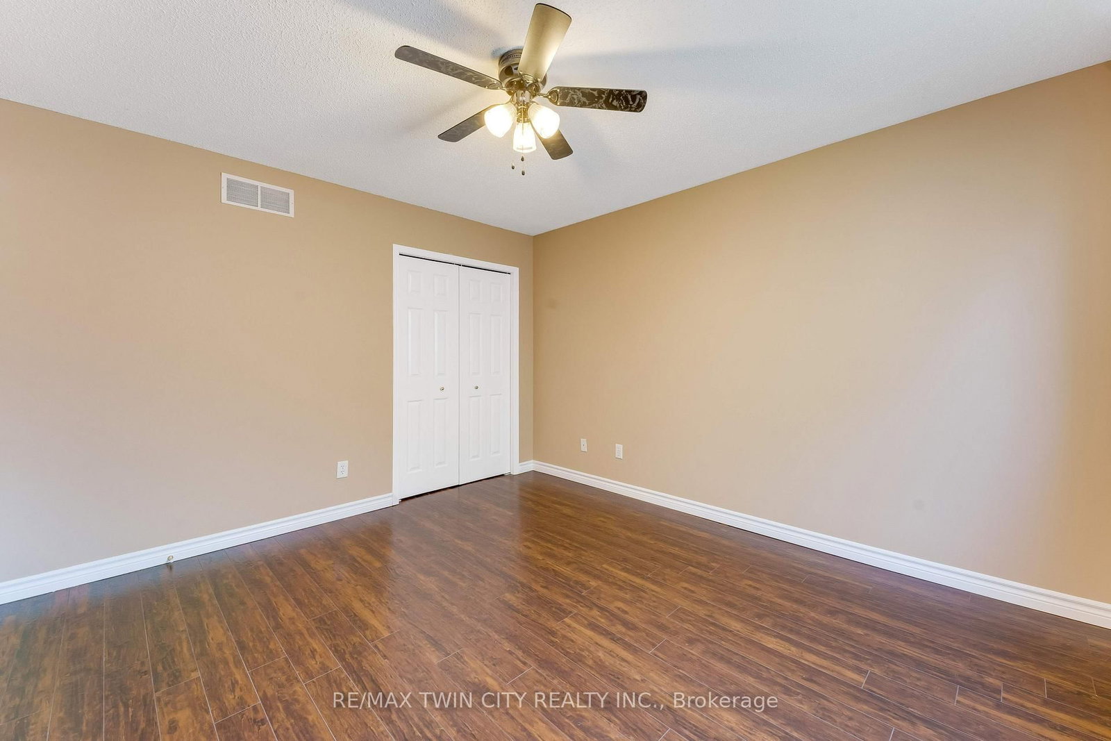 15 Isabella Street - Photo 31