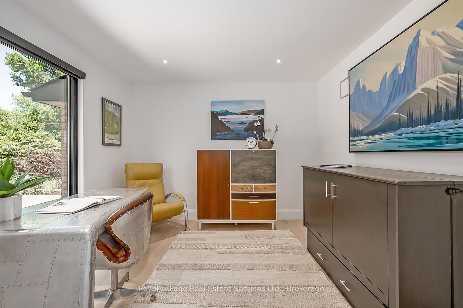 111 Judith Crescent - Photo 10
