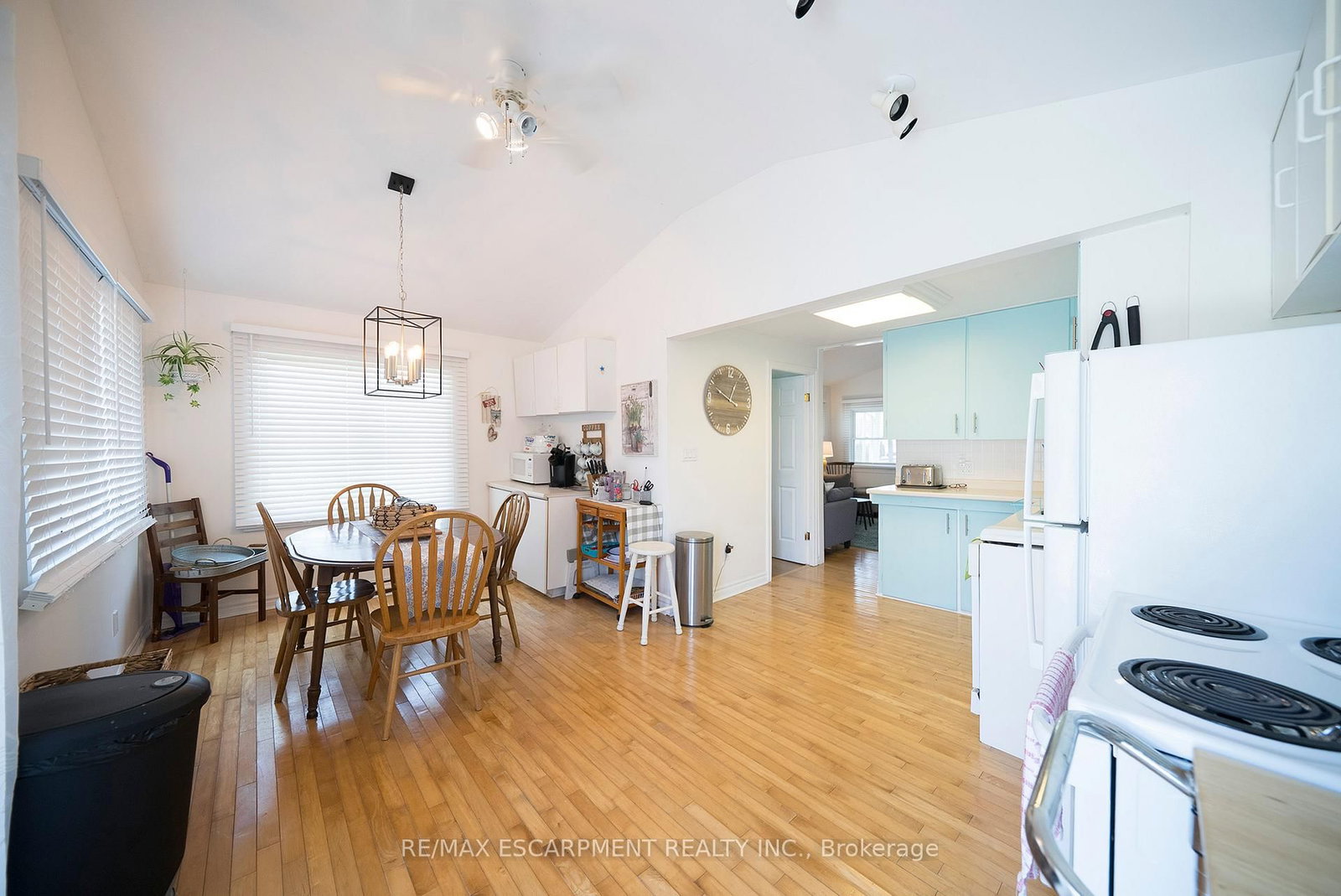 21 FERRIS Street • Norfolk, ON photo 18