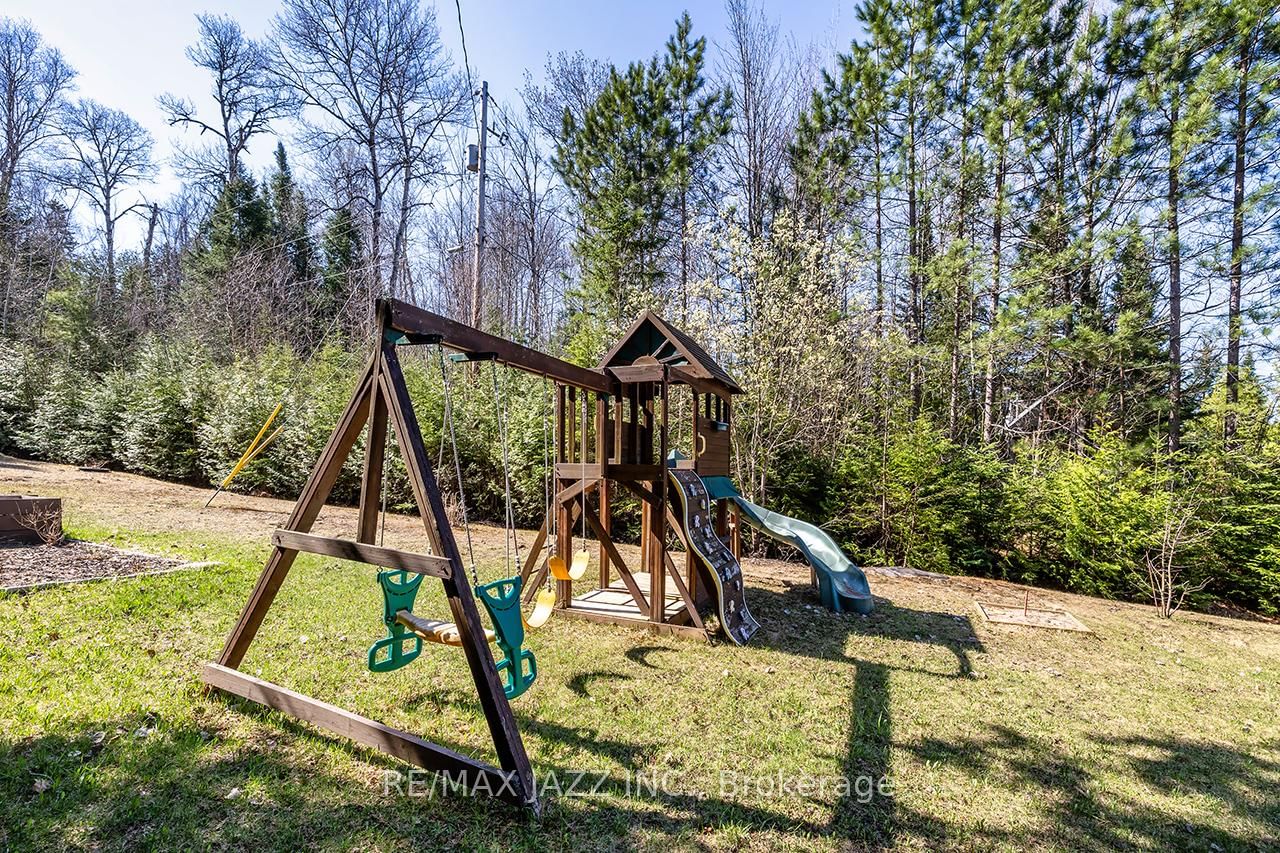 37343 N Highway 62 • Maynooth, ON photo 44