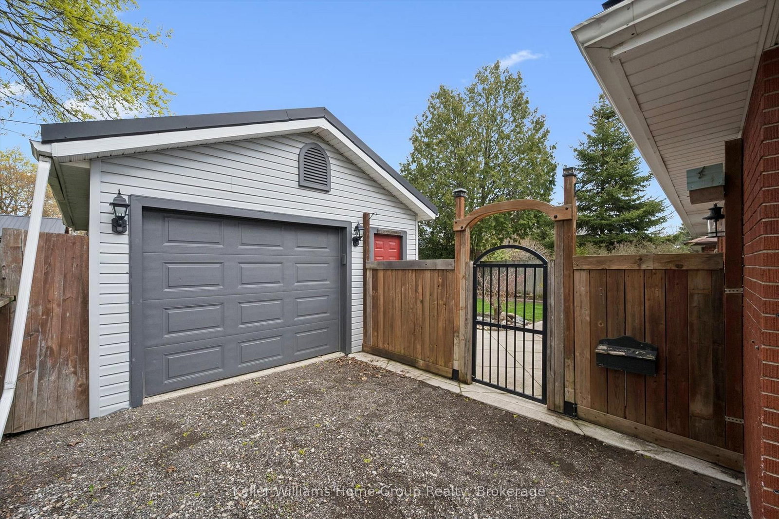 10 Sumac Place - Photo 31
